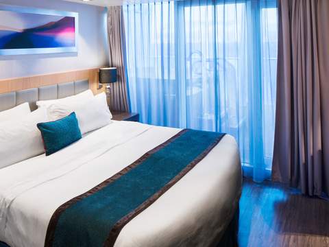 Harmony of the Seas Royal Loft Suite (RL) bedroom, photo 2 of 3 Harmony of the Seas Royal Loft Suite (RL) bedroom, photo 2 of 3
