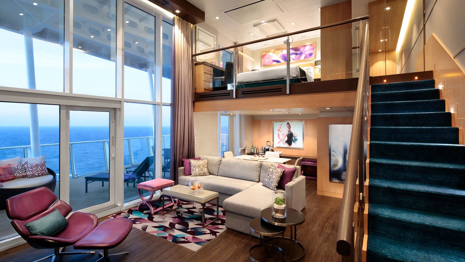 Harmony of the Seas Star Loft Suite (TL) living area