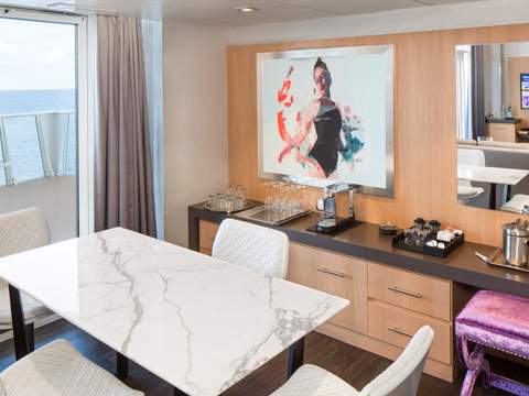 Harmony of the Seas Star Loft Suite (TL) dining area