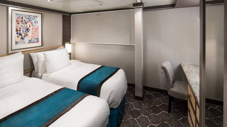 Harmony of the Seas Villa Suite - 4 Bedrooms (VS) bedroom, photo 4 of 9