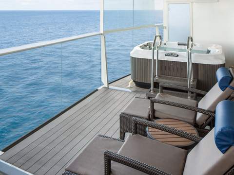 Harmony of the Seas Villa Suite - 4 Bedrooms (VS) balcony, photo 1 of 3