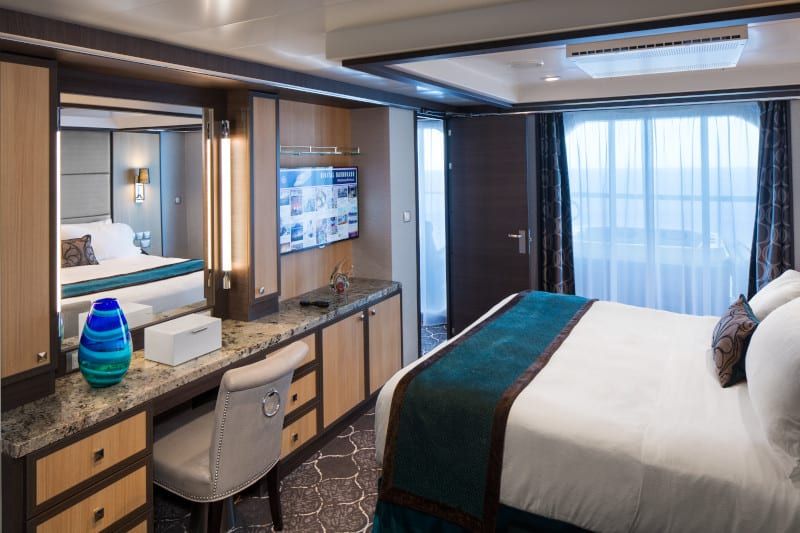 Harmony of the Seas Villa Suite - 4 Bedrooms (VS) bedroom, photo 6 of 9