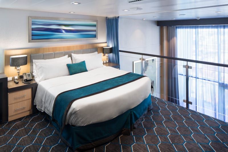 Harmony of the Seas Crown Loft Suite (L1) bedroom, photo 4 of 4