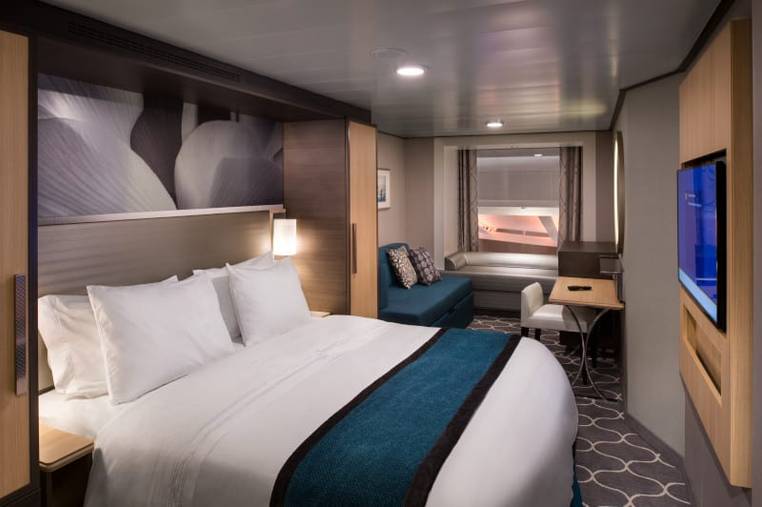 Harmony of the Seas Promenade View Interior (2T) cabin, photo 5 of 6