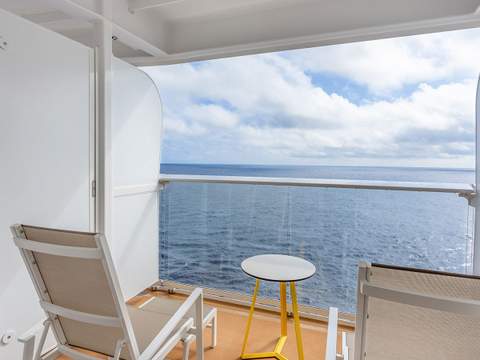 Hero of the Seas Ocean View with Large Balcony (C3) balcony