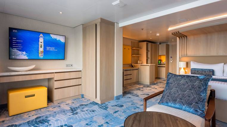 Hero of the Seas Grand Suite (GS) photo