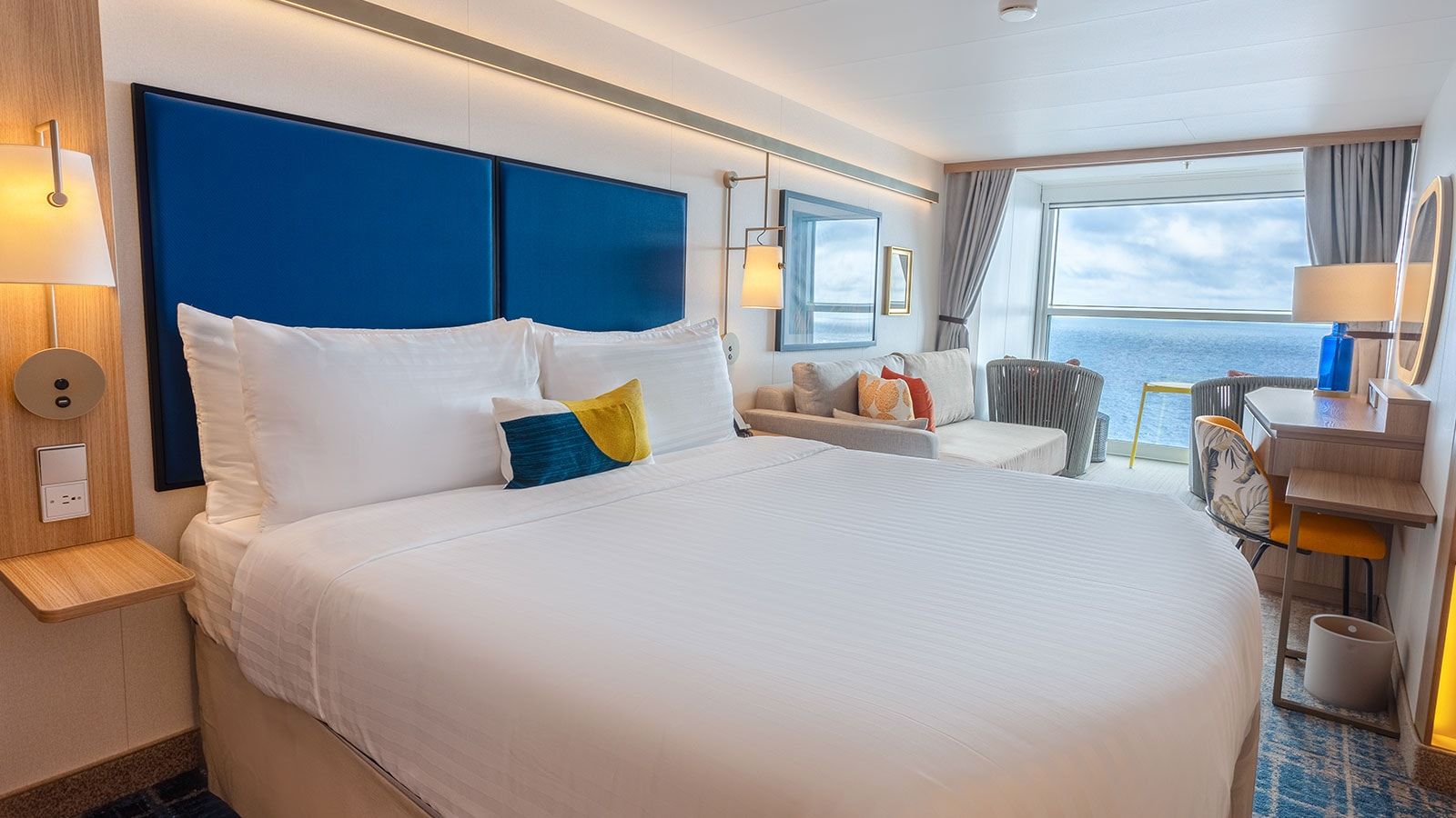 Hero of the Seas Family Infinite Ocean View Balcony (IB) cabin, photo 1 of 5