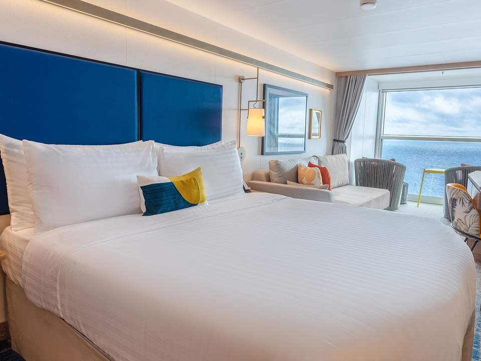 Legend of the Seas Family Infinite Ocean View Balcony (IB) cabin, photo 1 of 5 Legend of the Seas Family Infinite Ocean View Balcony (IB) cabin, photo 1 of 5