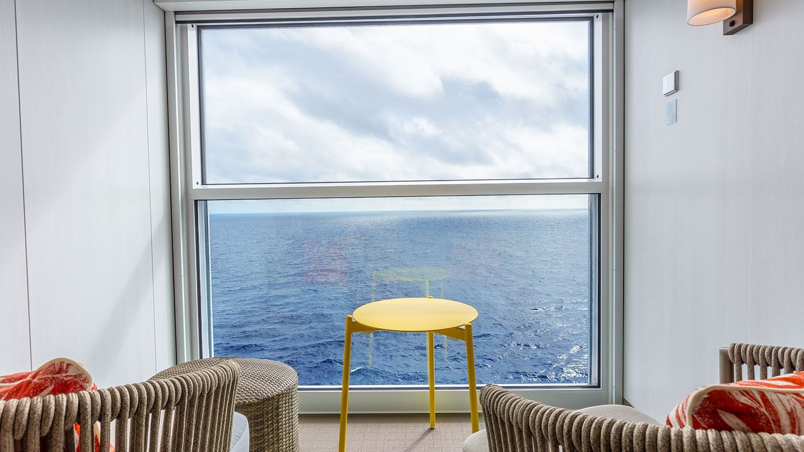 Hero of the Seas Family Infinite Ocean View Balcony (IB) view
