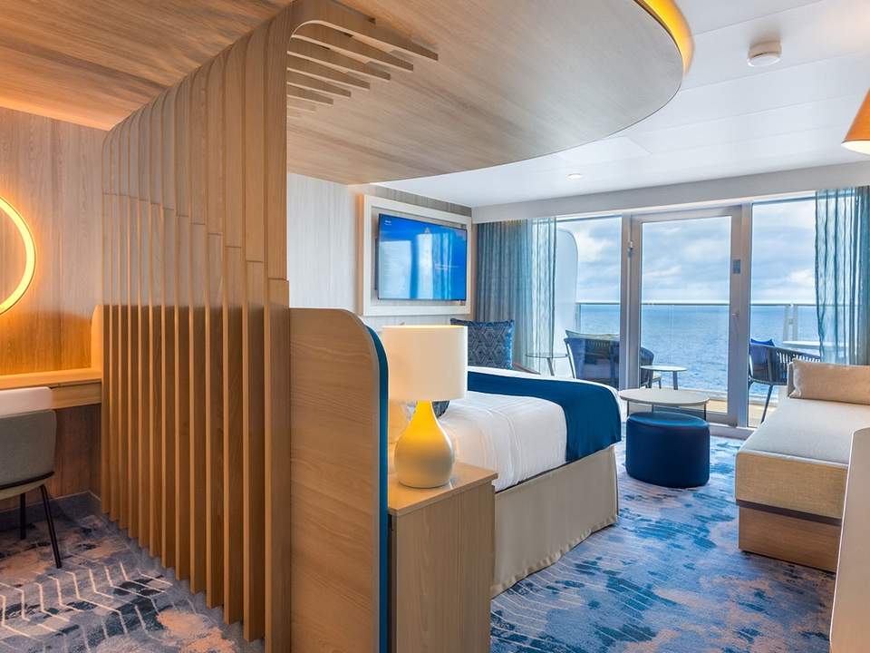 Hero of the Seas Sky Junior Suite (JY) cabin, photo 1 of 4 Hero of the Seas Sky Junior Suite (JY) cabin, photo 1 of 4
