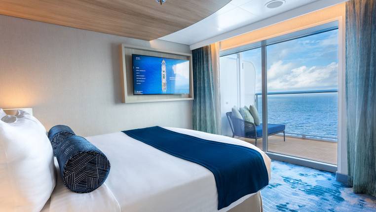 Legend of the Seas Owner's Suite (OS) bedroom