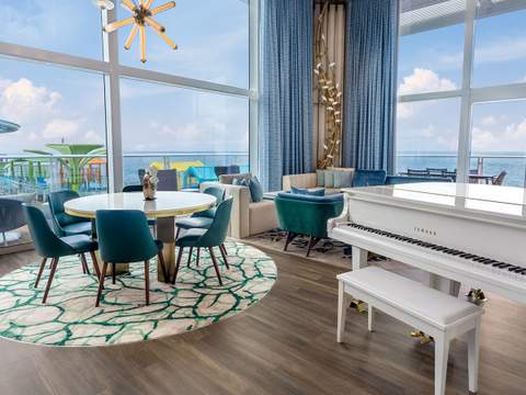 Legend of the Seas Royal Loft Suite (RL) dining area