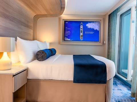 Legend of the Seas Surfside Family Suite (SF) cabin, photo 5 of 7
