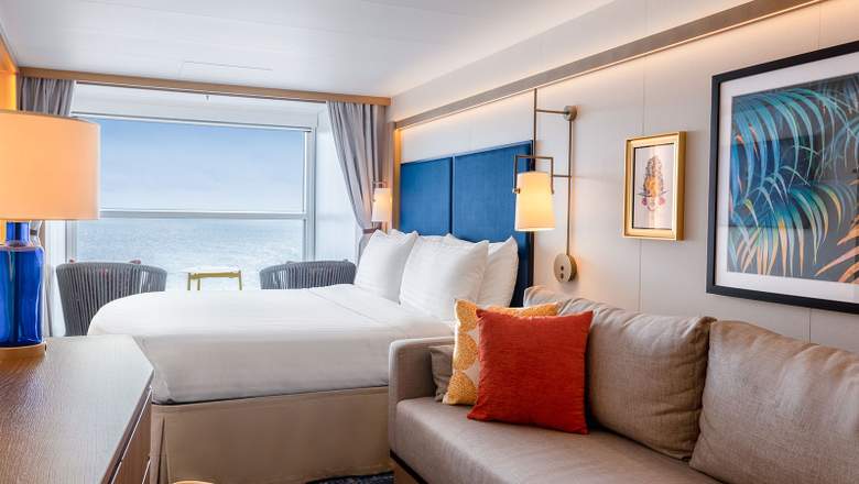 Icon of the Seas Spacious Infinite Ocean View Balcony (I1) cabin, photo 1 of 4
