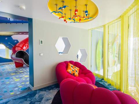 Icon of the Seas Ultimate Family Townhouse (UL) living area, photo 2 of 13