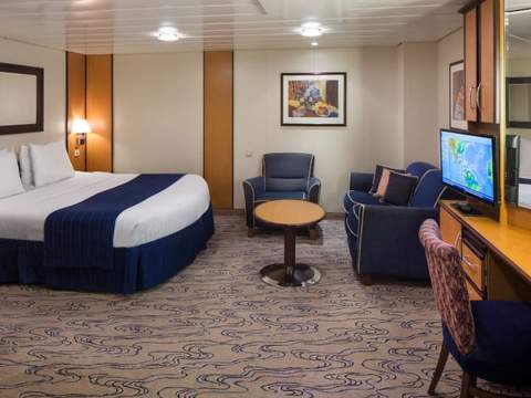 Jewel of the Seas Interior - Accessible (2V) cabin, photo 3 of 3