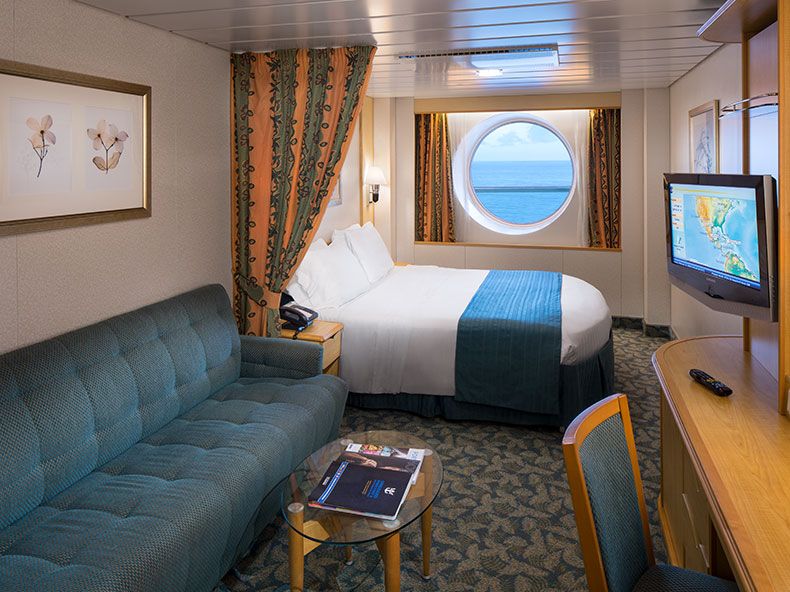 Liberty of the Seas Spacious Ocean View (4M) cabin, photo 1 of 2