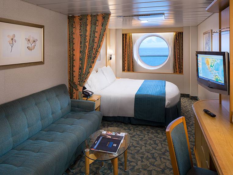 Liberty of the Seas Spacious Ocean View (4M) cabin, photo 1 of 2