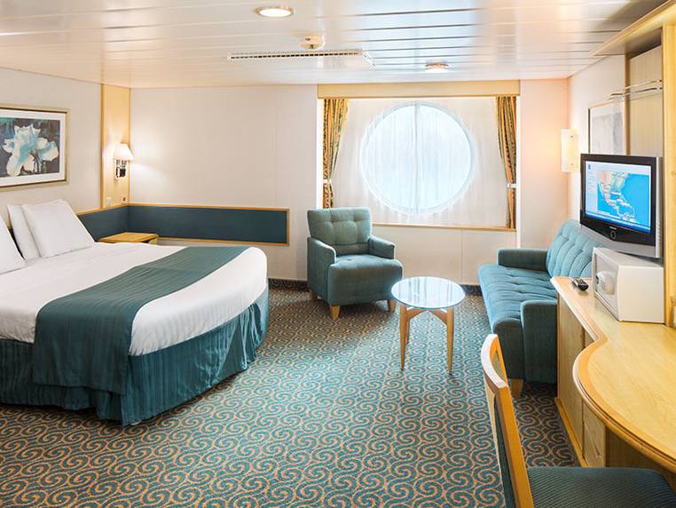 Liberty of the Seas Ocean View (4N) cabin, photo 1 of 2
