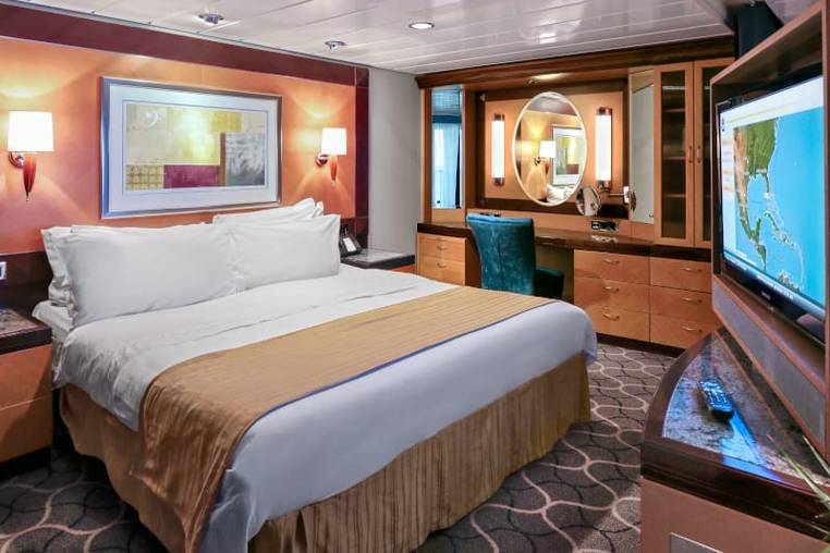 Liberty of the Seas Owner's Suite - 1 Bedroom (OS) bedroom