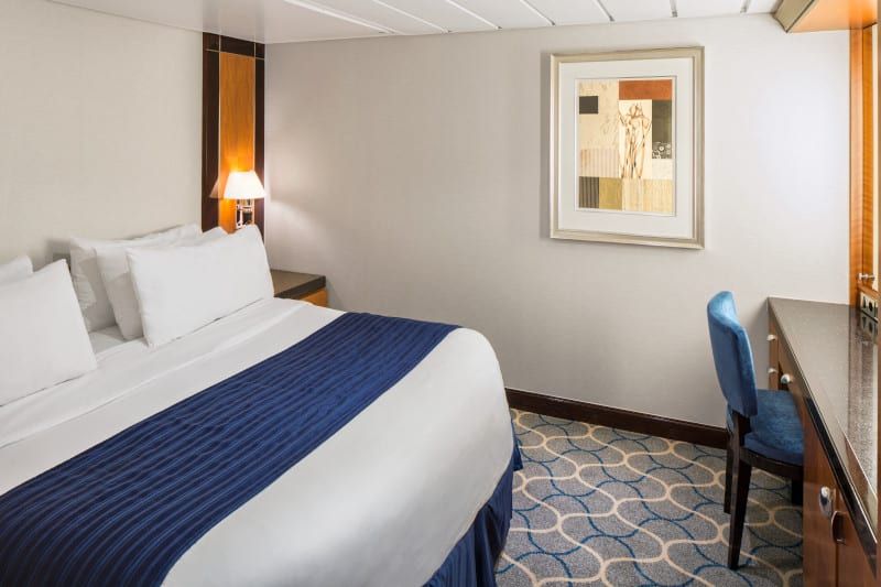 Liberty of the Seas Villa Suite - 4 Bedroom (VS) bedroom, photo 3 of 4