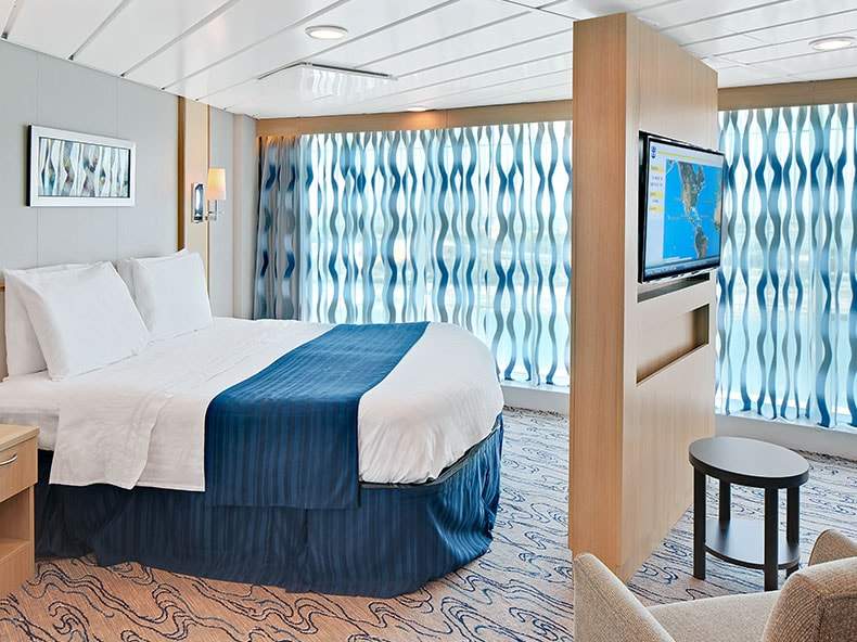 Mariner of the Seas Spacious Panoramic Ocean View (1L) cabin, photo 1 of 2