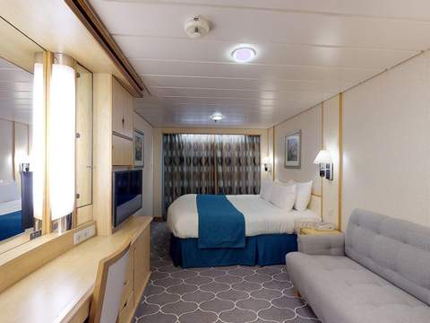 Navigator of the Seas Spacious Ocean View Balcony (1B) cabin, photo 3 of 3 Navigator of the Seas Spacious Ocean View Balcony (1B) cabin, photo 3 of 3