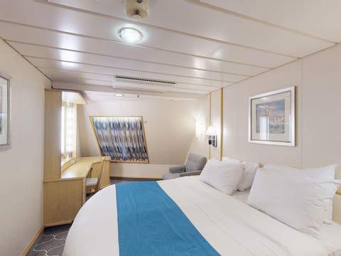 Navigator of the Seas Ocean View (1N) cabin, photo 5 of 6 Navigator of the Seas Ocean View (1N) cabin, photo 5 of 6