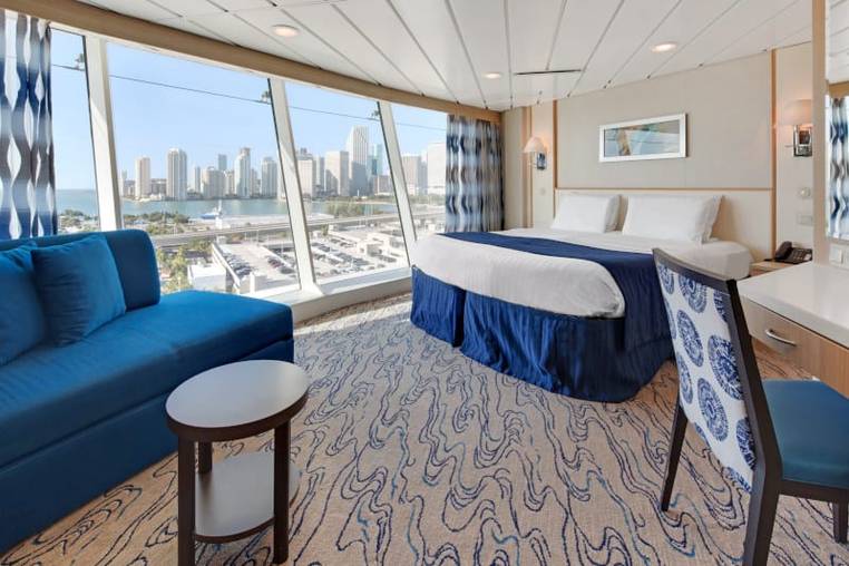 Navigator of the Seas Spacious Panoramic Ocean View (1L) cabin, photo 6 of 9