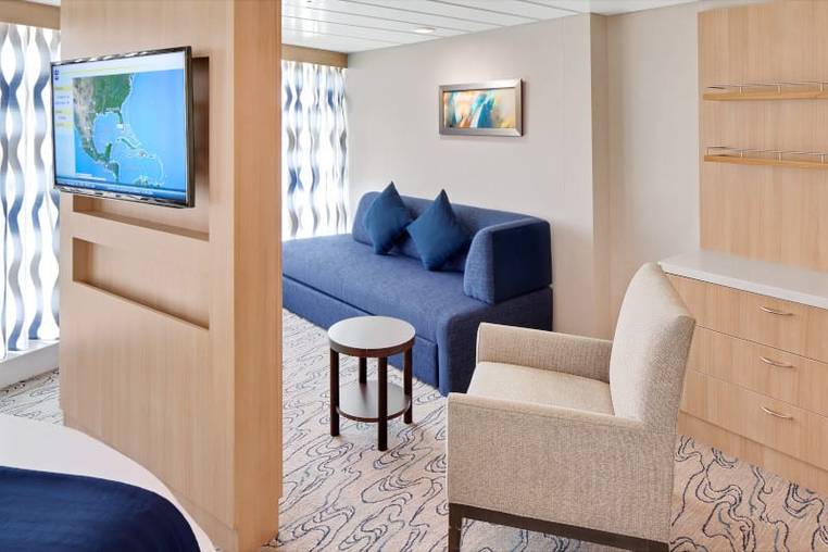 Navigator of the Seas Spacious Panoramic Ocean View (1L) cabin, photo 7 of 9