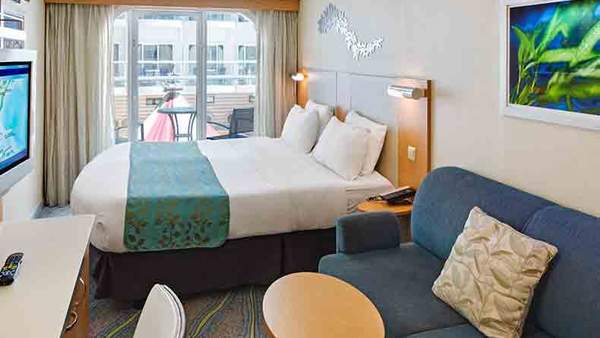 Oasis of the Seas Boardwalk View Balcony (1I) cabin, photo 1 of 4