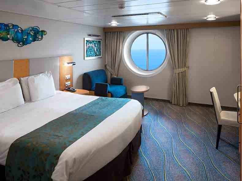 Oasis of the Seas Ocean View - Accessible (1N) cabin, photo 1 of 4