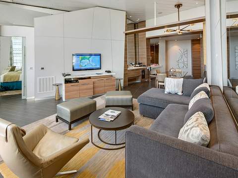 Oasis of the Seas Owner’s Panoramic Suite - 1 Bedroom (OP) living area