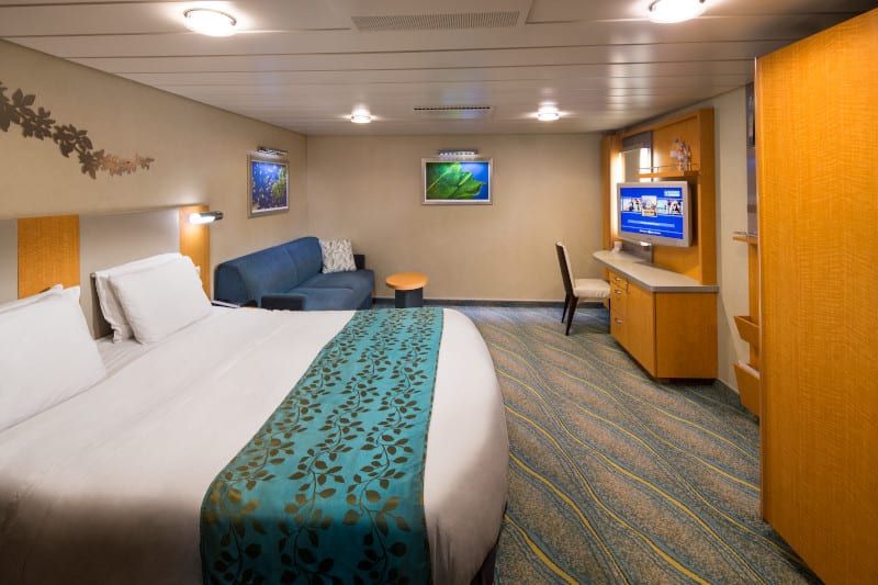Oasis of the Seas Ocean View Balcony (4D) cabin, photo 4 of 4