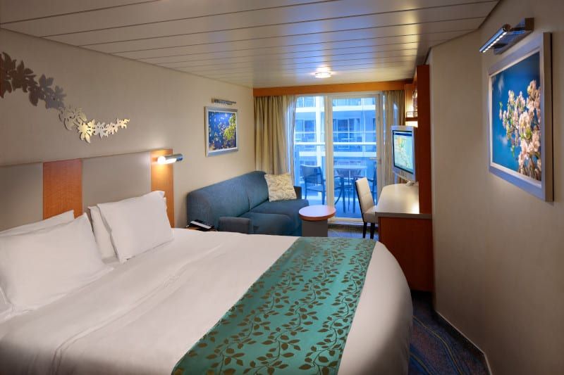 Oasis of the Seas Central Park View Balcony (1J) cabin, photo 4 of 4