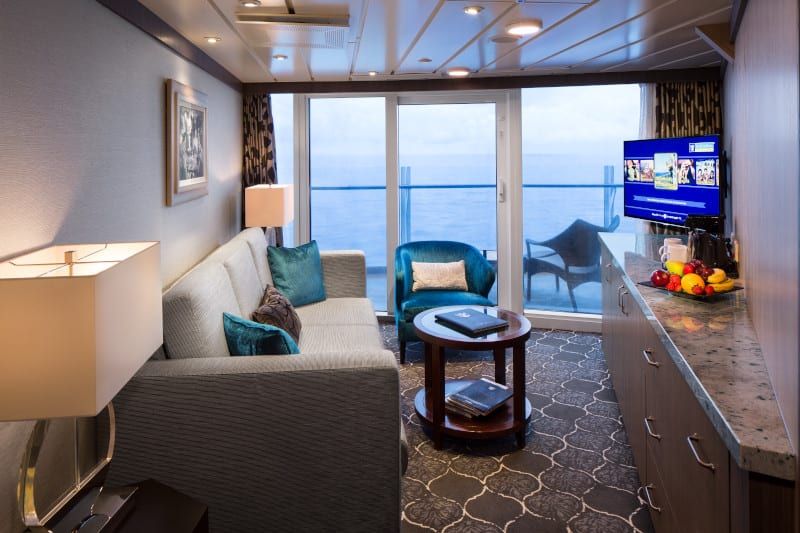 Oasis of the Seas Spacious AquaTheater Suite - 1 Bedroom (A3) living area, photo 3 of 3