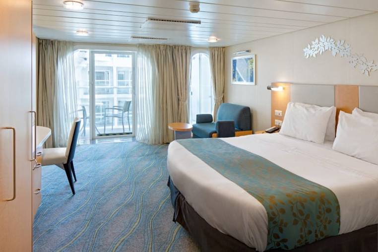 Oasis of the Seas Central Park View Balcony - Accessible (1J) cabin, photo 4 of 4