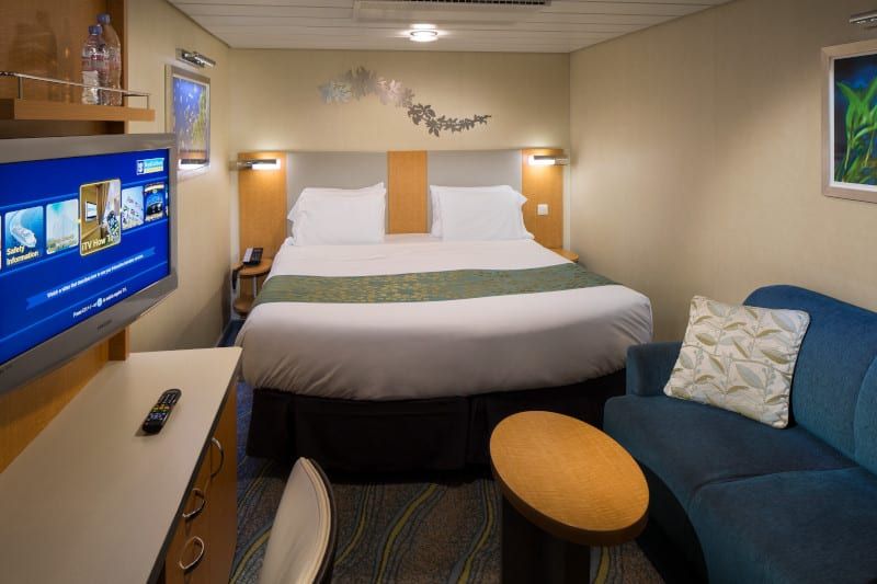 Oasis of the Seas Interior (3V) cabin, photo 3 of 3