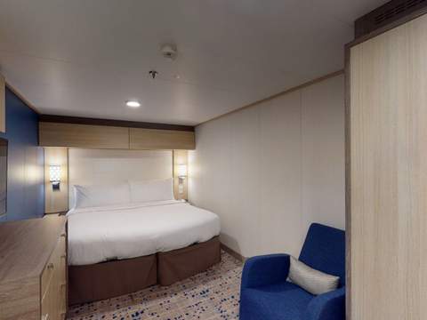 Odyssey of the Seas Connecting Interior (CI) cabin, photo 3 of 3