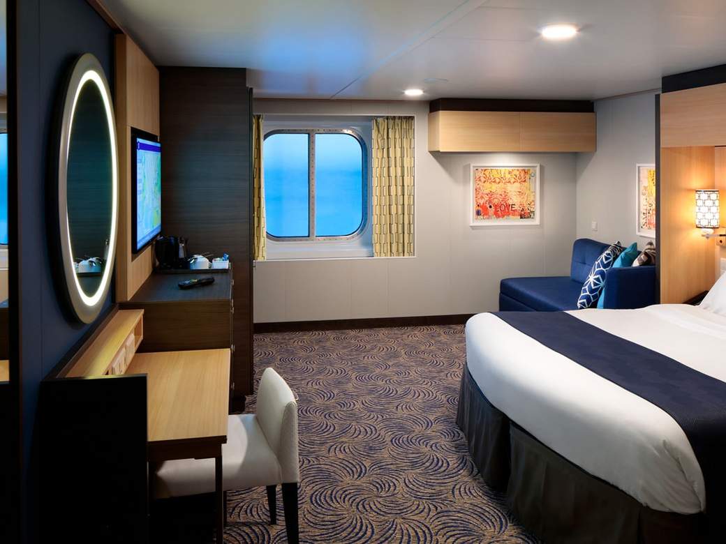 Ovation of the Seas Ocean View (1N) cabin, photo 1 of 4