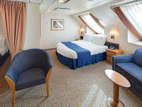 Radiance of the Seas Ultra Spacious Ocean View (1K) cabin, photo 3 of 3
