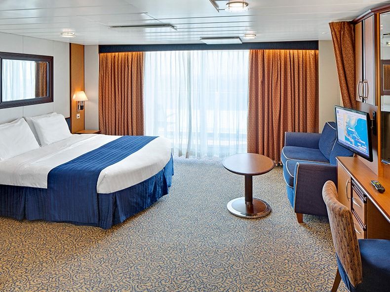 Serenade of the Seas Ocean View Balcony - Accessible (2D) cabin, photo 1 of 3