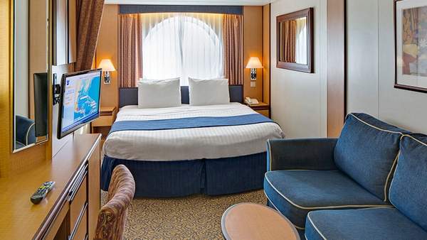 Serenade of the Seas Spacious Ocean View (4M) cabin, photo 1 of 3