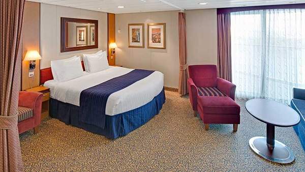 Serenade of the Seas Junior Suite (J3) cabin, photo 1 of 5