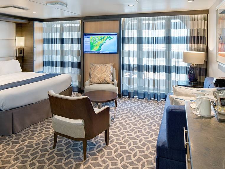 Spectrum of the Seas Junior Suite (J4) cabin, photo 1 of 4