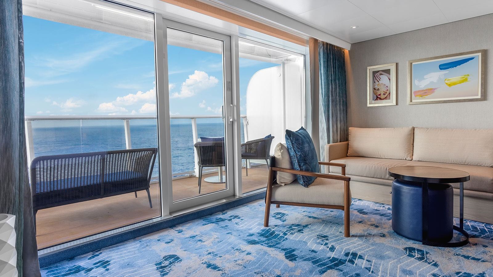 Star of the Seas Sunset Suite (SS) living area