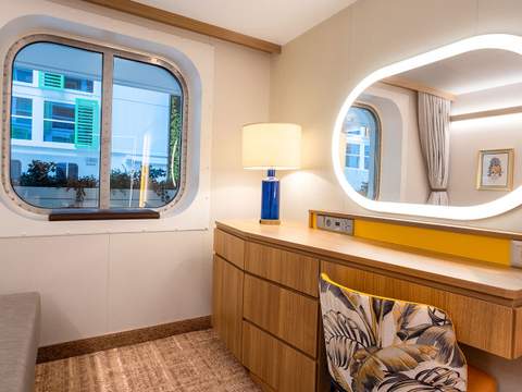 Star of the Seas Central Park View Interior (U5) photo
