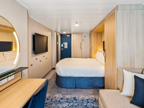 Utopia of the Seas Central Park View Balcony (1J) cabin, photo 2 of 3 Utopia of the Seas Central Park View Balcony (1J) cabin, photo 2 of 3