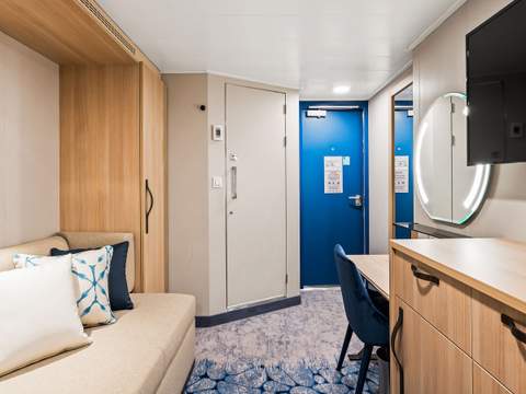Utopia of the Seas Interior (4V) cabin, photo 2 of 3