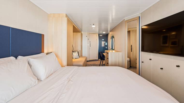 Utopia of the Seas Connecting Ocean View Balcony (CB) cabin, photo 2 of 3